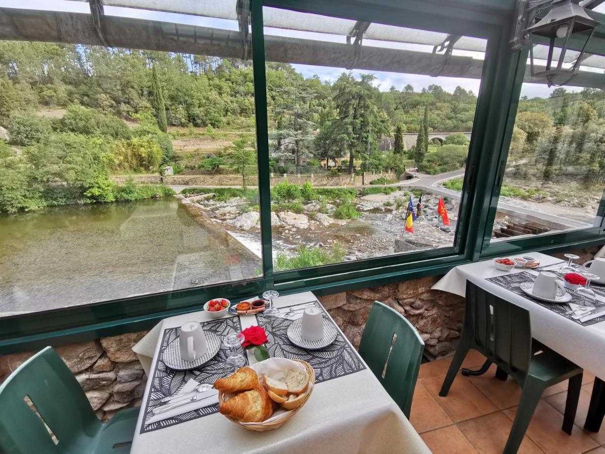 Le Moulin Du Temps -Chambres Et Lounge Bar Au Bord De La Riviere Corbés Eksteriør billede